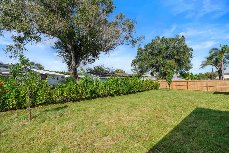 Exterior details and patio area of a home in , Fort Pierce (Image 37). Exterior details and patio area of a home in , Fort Pierce (Image 37).