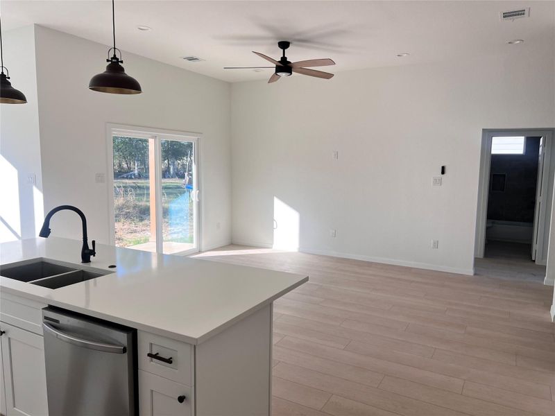 Image 18 of a home in .
