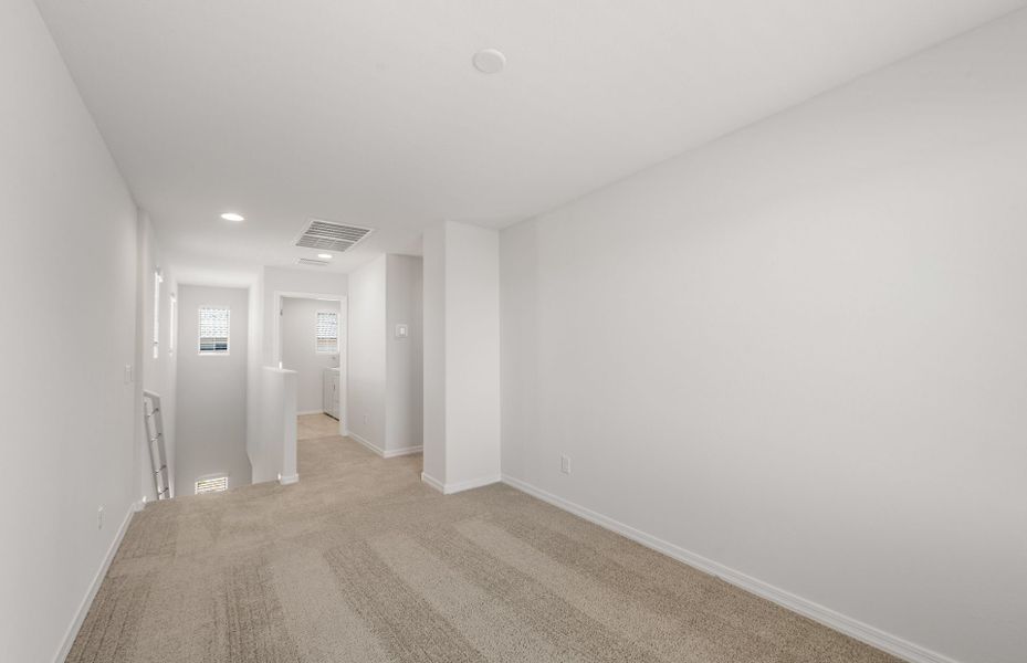 Spacious, unfurnished interior of a new home in Asante- Atrium Series, Surprise (Image 20). Spacious, unfurnished interior of a new home in Asante- Atrium Series, Surprise (Image 20).
