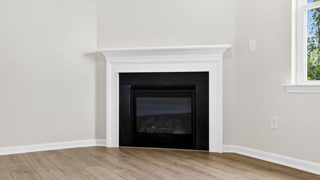 Spacious, unfurnished interior of a new home in Spring Ridge, Anderson (Image 21).