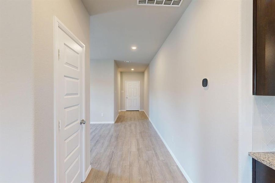 Image 41 of a home in Kings Way. Image 41 of a home in Kings Way.