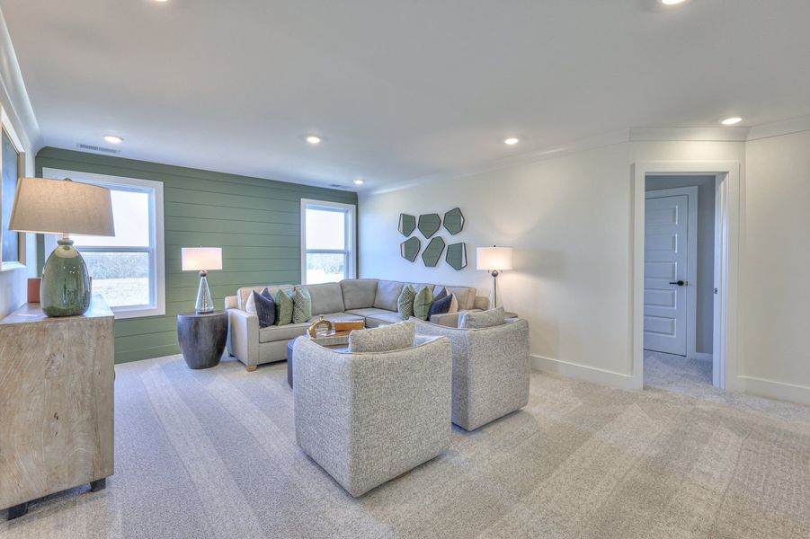 *Photo of model home. Selections and finishes may vary.