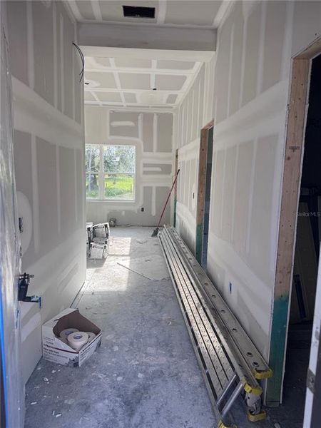 Image 19 of a home in . Image 19 of a home in .