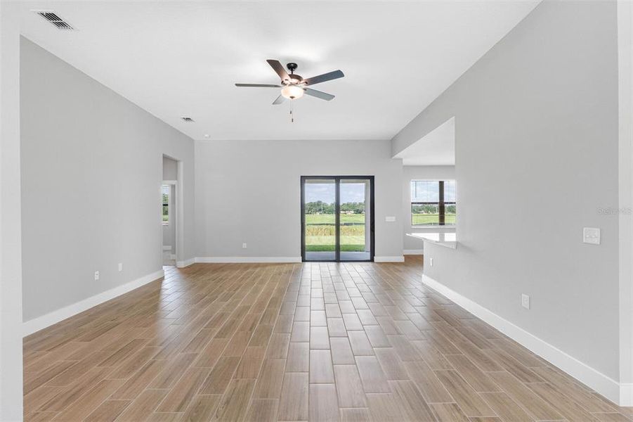 Spacious, unfurnished interior of a new home in Lake Gallagher Estates, Dover (Image 6).