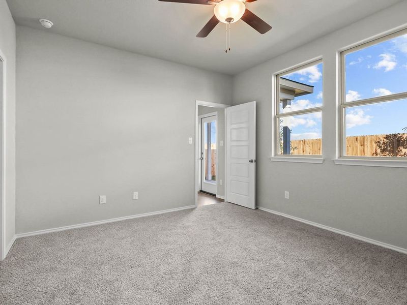 Spacious, unfurnished interior of a new home in Heartland, Heartland (Image 21). Spacious, unfurnished interior of a new home in Heartland, Heartland (Image 21).
