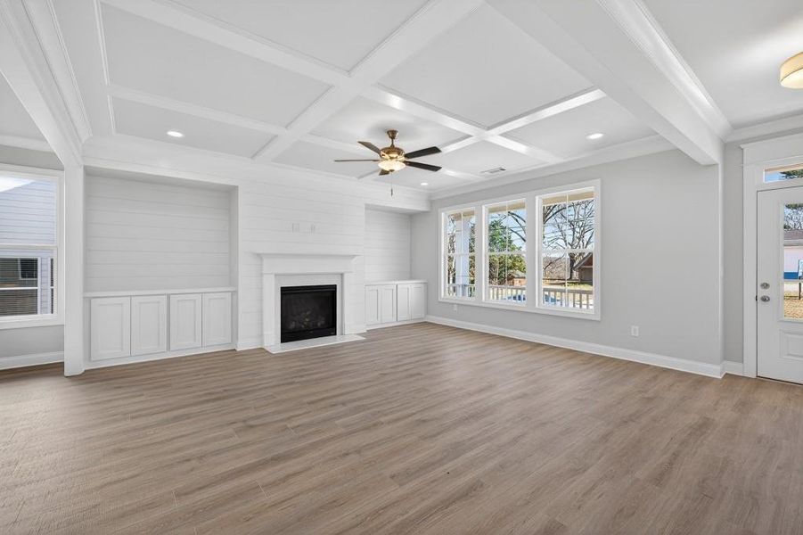 Spacious, unfurnished interior of a new home in Hemingway, Flowery Branch (Image 14).