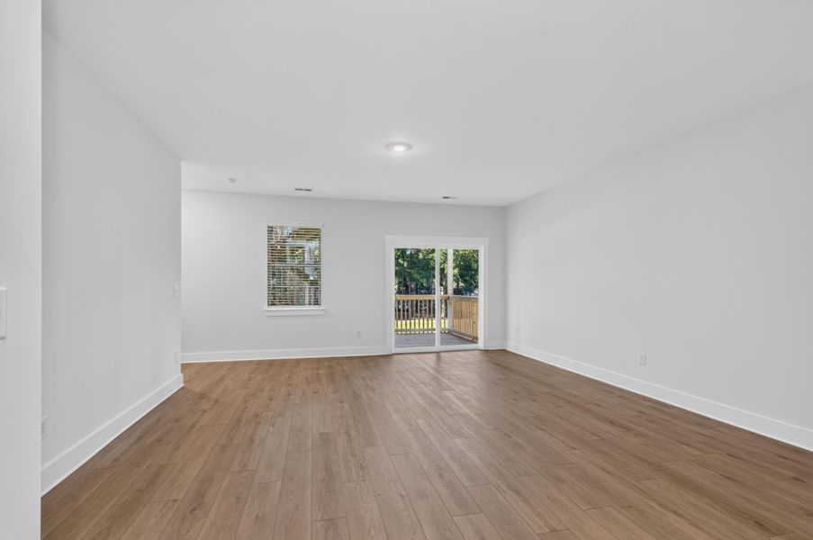Spacious, unfurnished interior of a new home in True Cedar at Woodside Plantation, Aiken (Image 20). Spacious, unfurnished interior of a new home in True Cedar at Woodside Plantation, Aiken (Image 20).