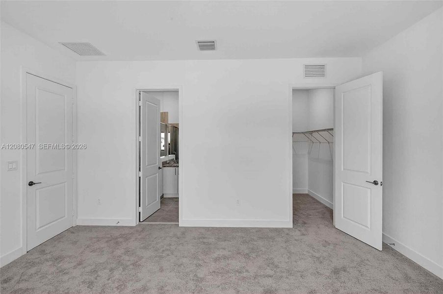 Spacious, unfurnished interior of a new home in , Homestead (Image 41).