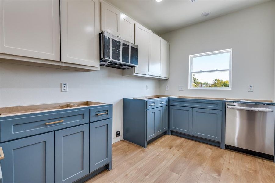 Customizable kitchen!