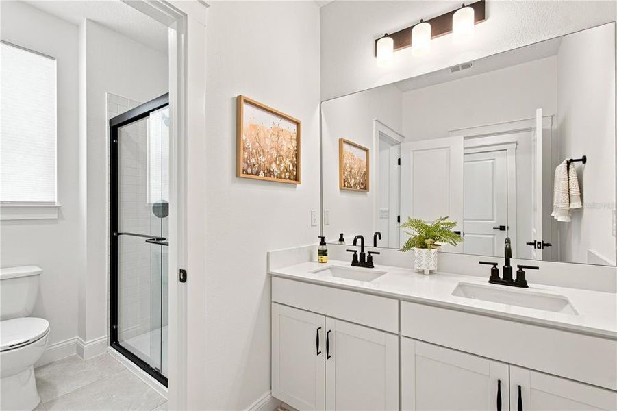 Furnished interior view inside a new home in Horizon Isle, Winter Garden (Image 9). Furnished interior view inside a new home in Horizon Isle, Winter Garden (Image 9).