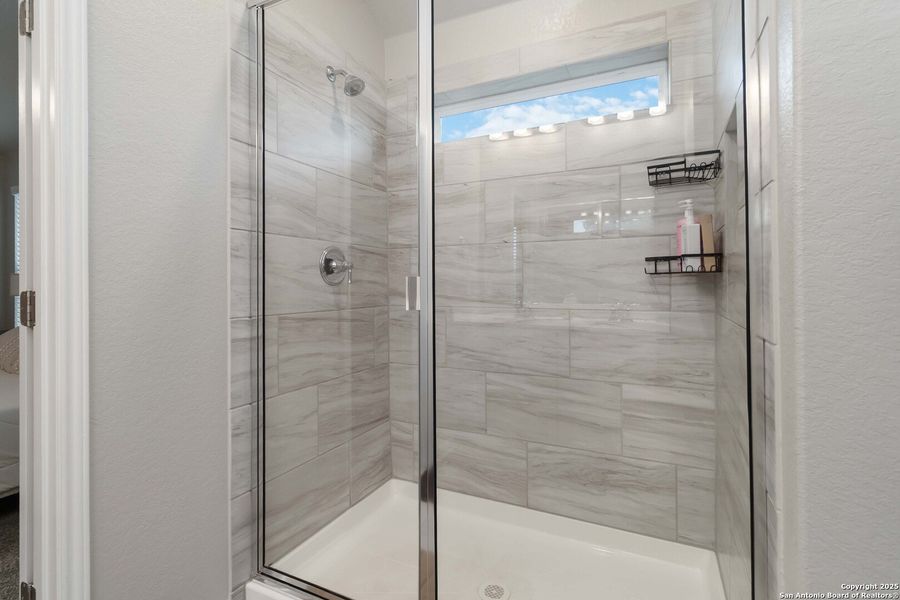 Image 33 of a home in Veranda: Classic.