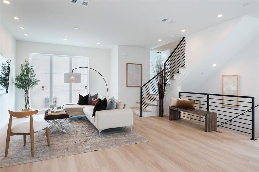 Furnished interior view inside a new home in , Dallas (Image 18). Furnished interior view inside a new home in , Dallas (Image 18).