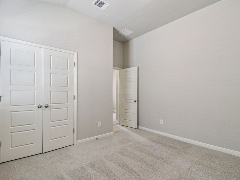Spacious, unfurnished interior of a new home in Carmel Ranch, Schertz (Image 25). Spacious, unfurnished interior of a new home in Carmel Ranch, Schertz (Image 25).
