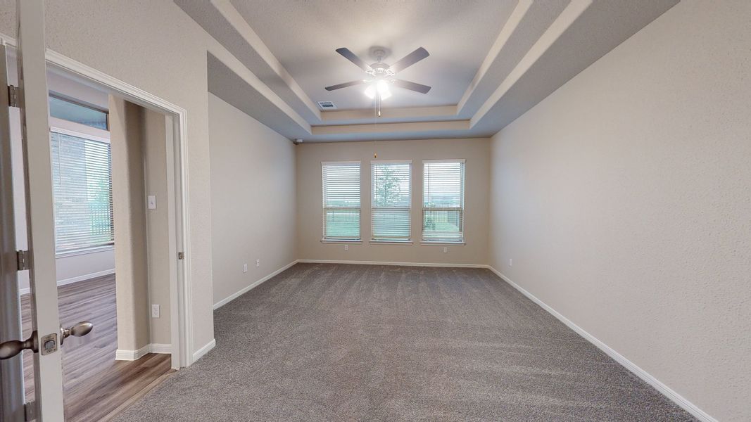 Representative unfurnished interior of a home built from the Floor Plan 2175 by Colina Homes in Grand Magnolia, Magnolia (Image 39).