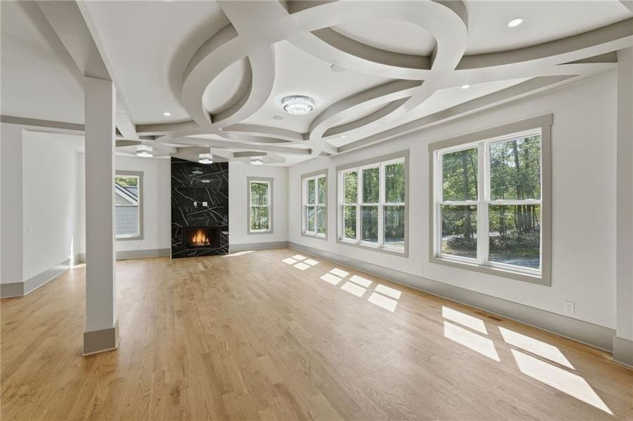 Spacious, unfurnished interior of a new home in , Roswell (Image 24).