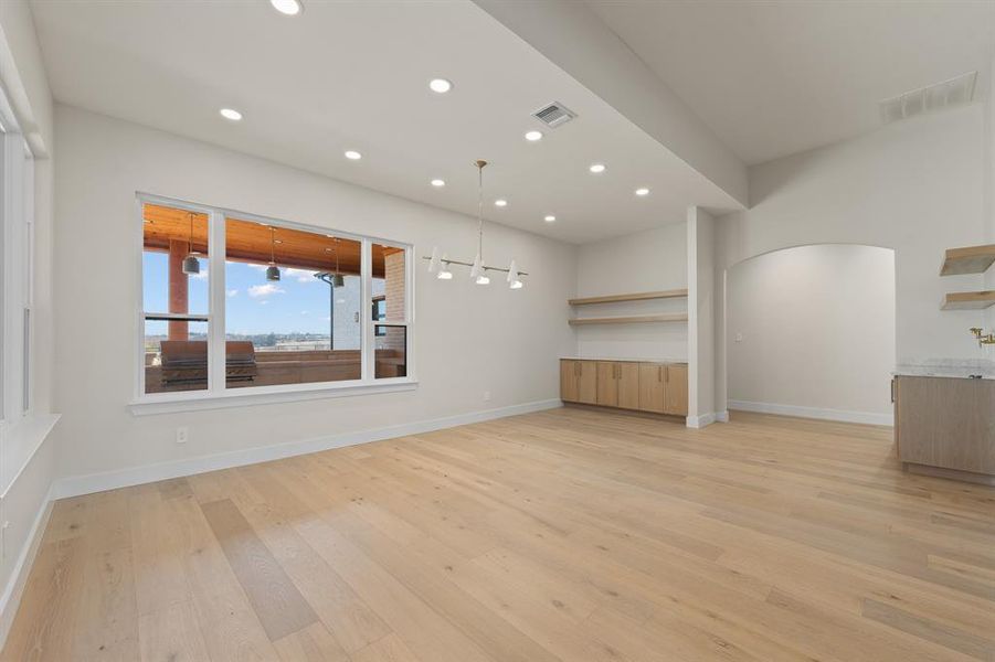 Spacious, unfurnished interior of a new home in , Godley (Image 17).