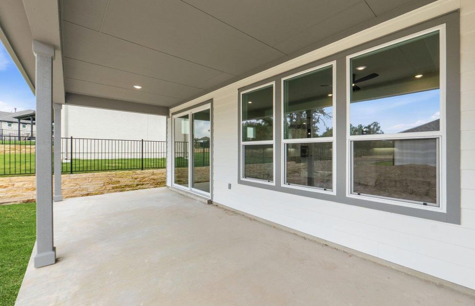 Exterior details and patio area of a home in Sun City Texas, Georgetown (Image 20). Exterior details and patio area of a home in Sun City Texas, Georgetown (Image 20).