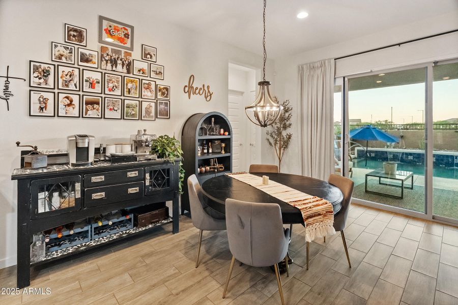 Dining area Dining area