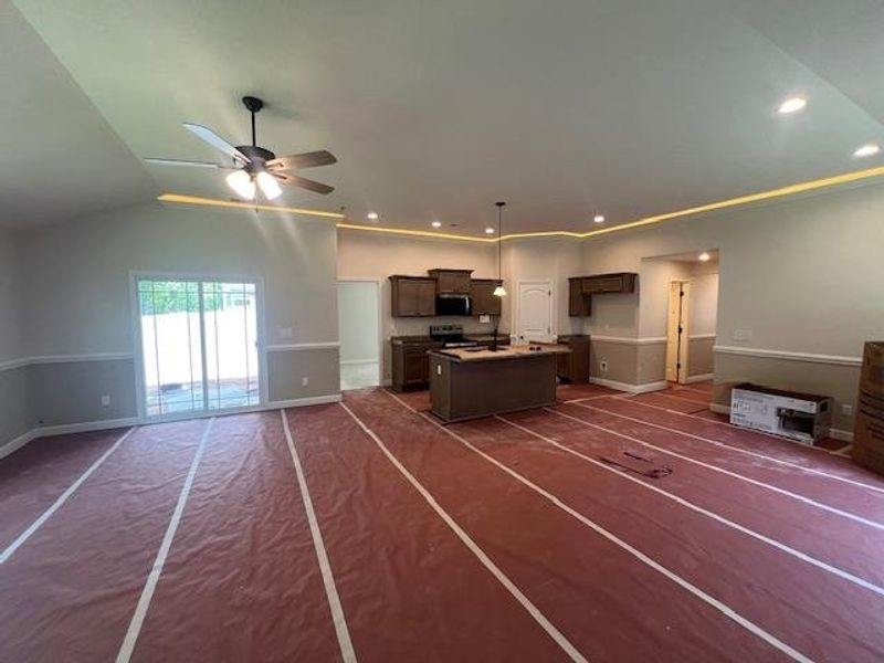 Image 15 of a home in Cleveland Meadows.