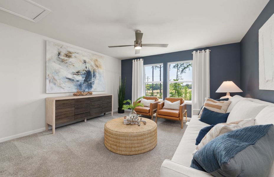 Representative furnished interior of a home built from the Hampton by Pulte Homes in Wimberly, Angier (Image 9).