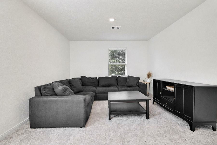 Furnished interior view inside a new home in , Tomball (Image 8).
