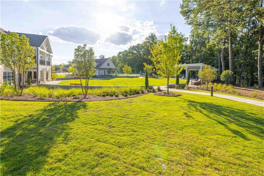 Natural landscape and outdoor views near Waterside Condos in Peachtree Corners (Image 47). Natural landscape and outdoor views near Waterside Condos in Peachtree Corners (Image 47).