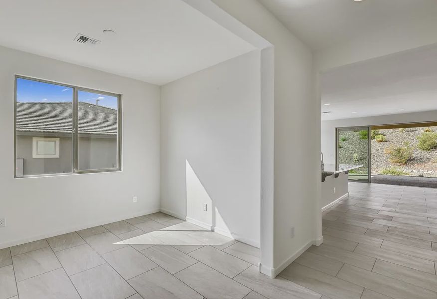 Valletta Den - 20 of 33