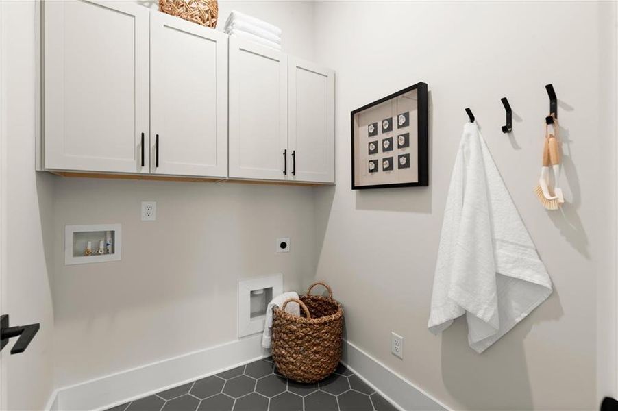 Furnished interior view inside a new home in Hillgrove Preserve, Powder Springs (Image 45).