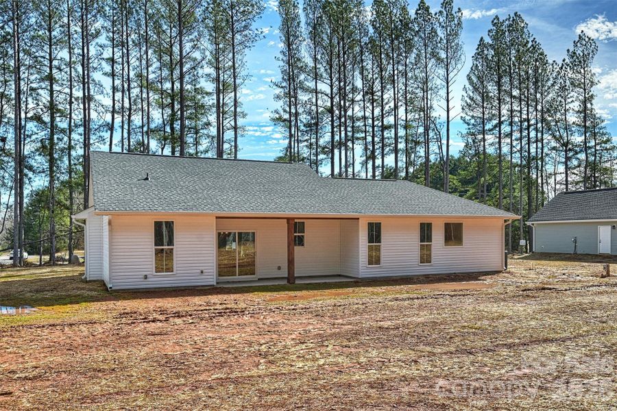 Exterior details and patio area of a home in , Lincolnton (Image 4).