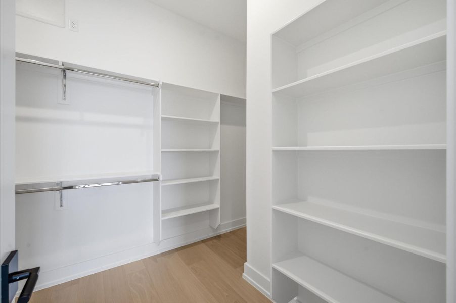 Image 40 of a home in .