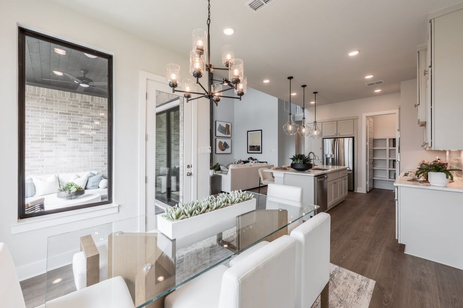 Image 51 representing the Goldeneye by Tri Pointe Homes in Tompkins Reserve, Katy, TX.