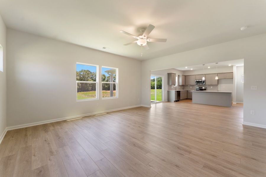 Spacious, unfurnished interior of a new home in Burke Estates, Chesnee (Image 16). Spacious, unfurnished interior of a new home in Burke Estates, Chesnee (Image 16).