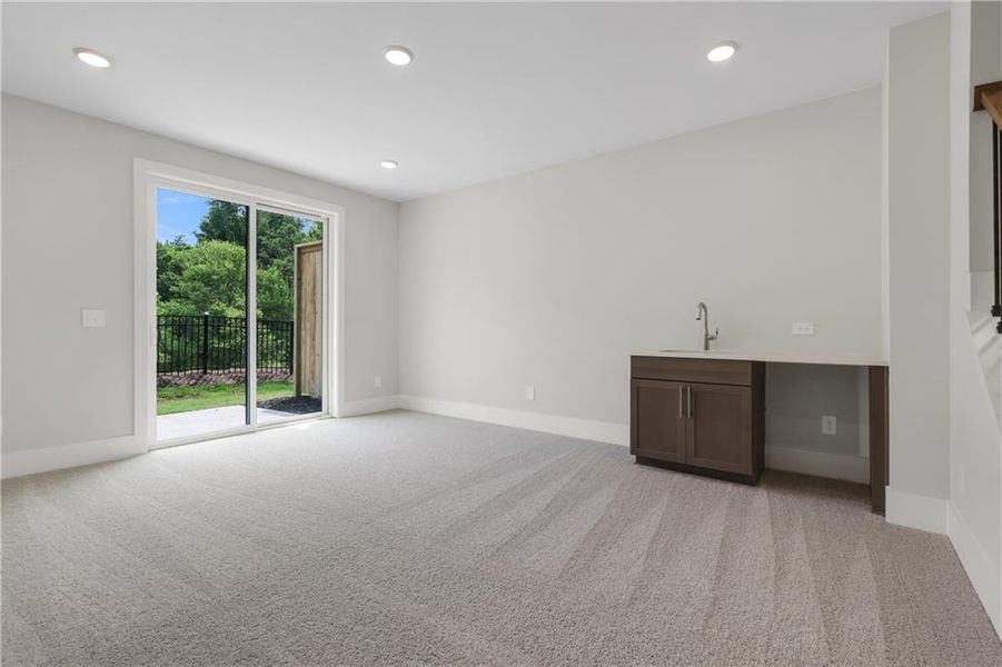 Spacious, unfurnished interior of a new home in Echo Park, Suwanee (Image 22). Spacious, unfurnished interior of a new home in Echo Park, Suwanee (Image 22).