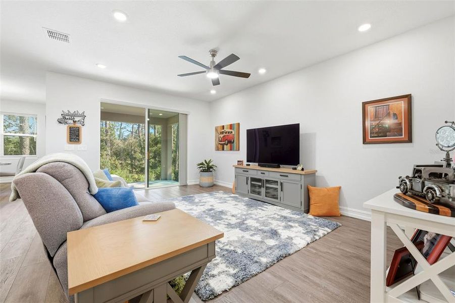 Furnished interior view inside a new home in , Beverly Hills (Image 33).