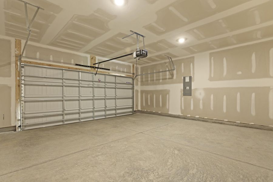 Image 33 of a home in Pineview North.