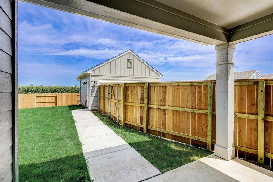 Covered patio /back yard