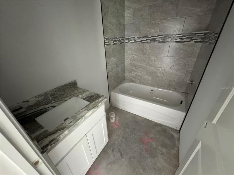 Furnished interior view inside a new home in , Lake Panasoffkee (Image 6).