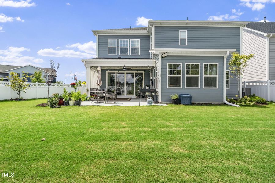 48-web-or-mls-225 Holding Dairy-196