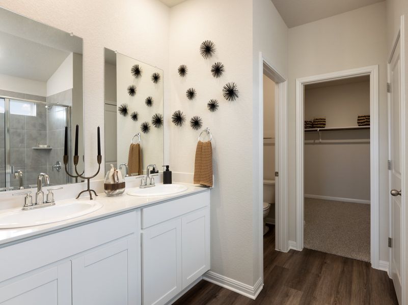 Furnished interior view inside a new home in Eastern Wells, Jarrell (Image 9).