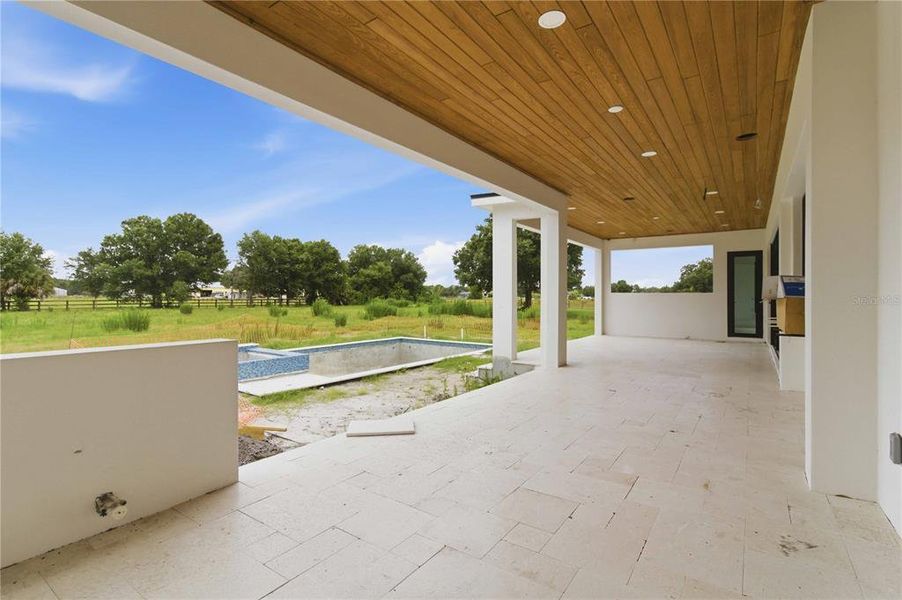 Exterior details and patio area of a home in , Sarasota (Image 19).