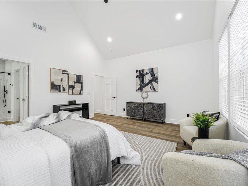 Furnished interior view inside a new home in , Dallas (Image 29).