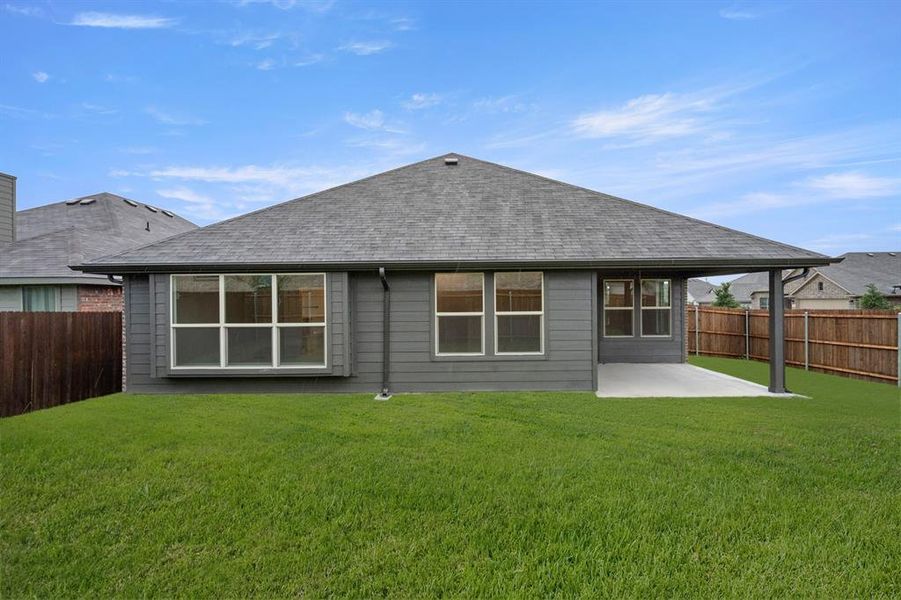 DFW-Chisholm Hills-Concept 2065-930 Madeline Lane-Back Exterior-Risewell Homes-2