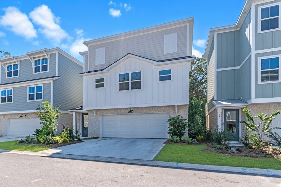 New Home in Hilton Head Island, SC.  - Slide 3