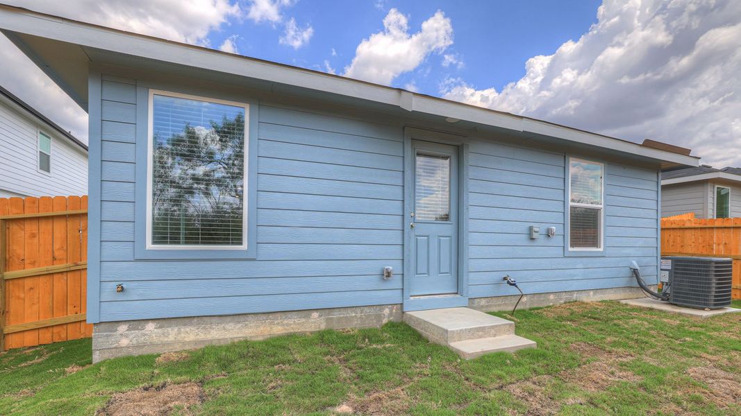 Representative exterior photo of a completed home built from the The Barton by D.R. Horton in Navarro Fields, Seguin, TX (Image 20). Representative exterior photo of a completed home built from the The Barton by D.R. Horton in Navarro Fields, Seguin, TX (Image 20).