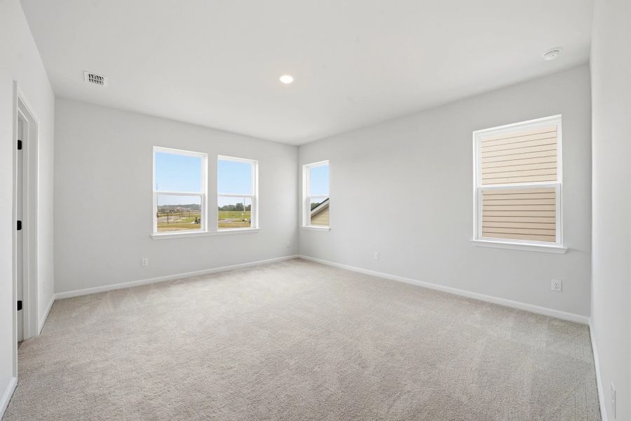 Spacious, unfurnished interior of a new home in Blue Heron Retreat, Little River (Image 17). Spacious, unfurnished interior of a new home in Blue Heron Retreat, Little River (Image 17).