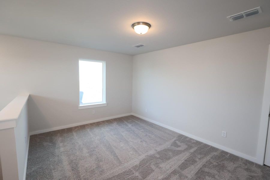 Spacious, unfurnished interior of a new home in Mason Woods, Cypress (Image 15).