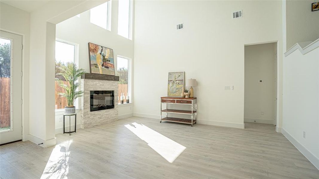 Image 36 of a home in .