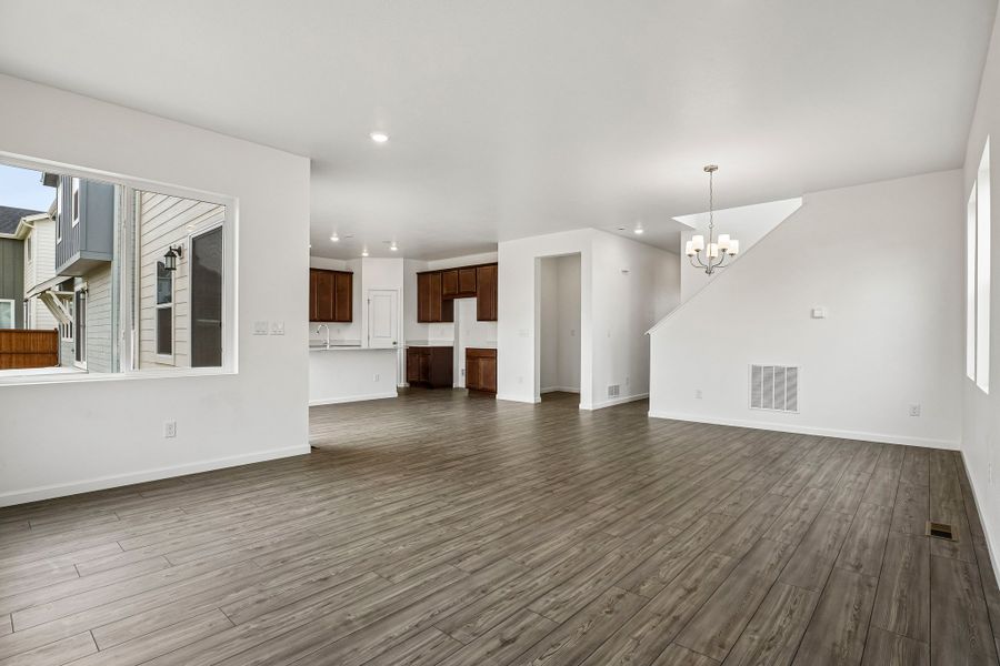 Spacious, unfurnished interior of a new home in Sky Ranch, Watkins (Image 9).