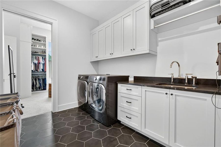 Furnished interior view inside a new home in , Alpharetta (Image 33). Furnished interior view inside a new home in , Alpharetta (Image 33).