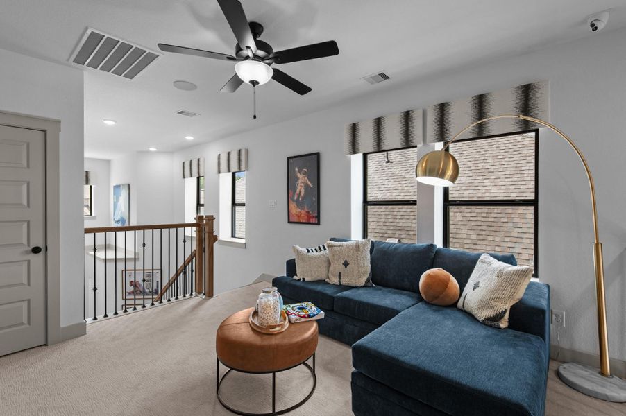 REPRESENTATIVE PHOTO - Photo does not represent actual home options and selection. Ask Sales consultant for specific selections.